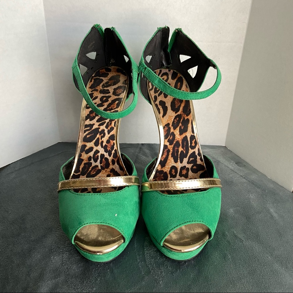 Kelly Green Stilettos